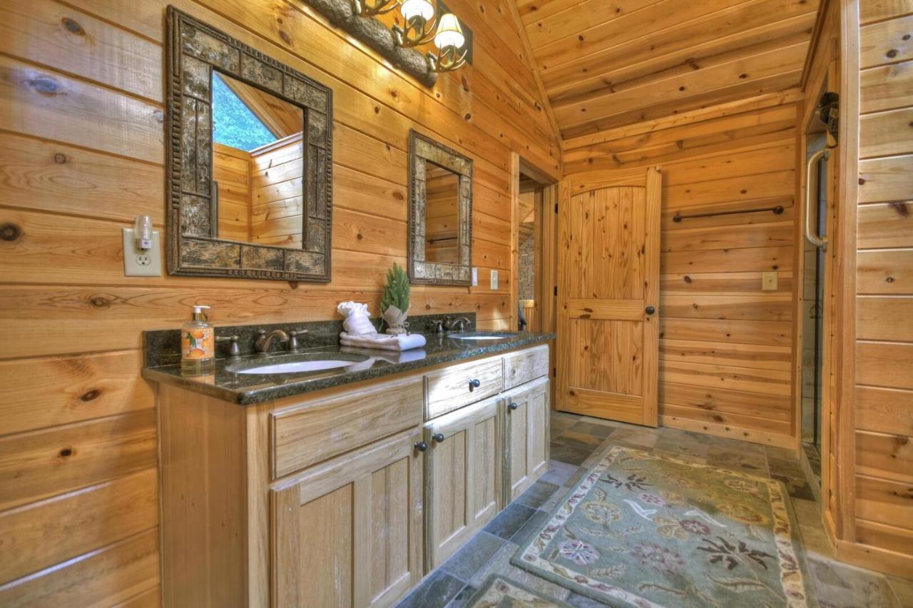 Mountain Creek Lodge Ellijay Exterior photo
