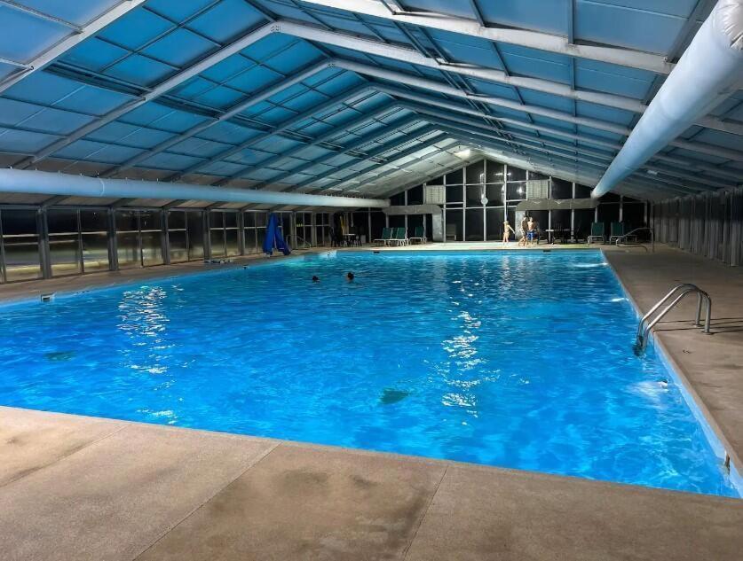 Mountain Creek Lodge Ellijay Exterior photo